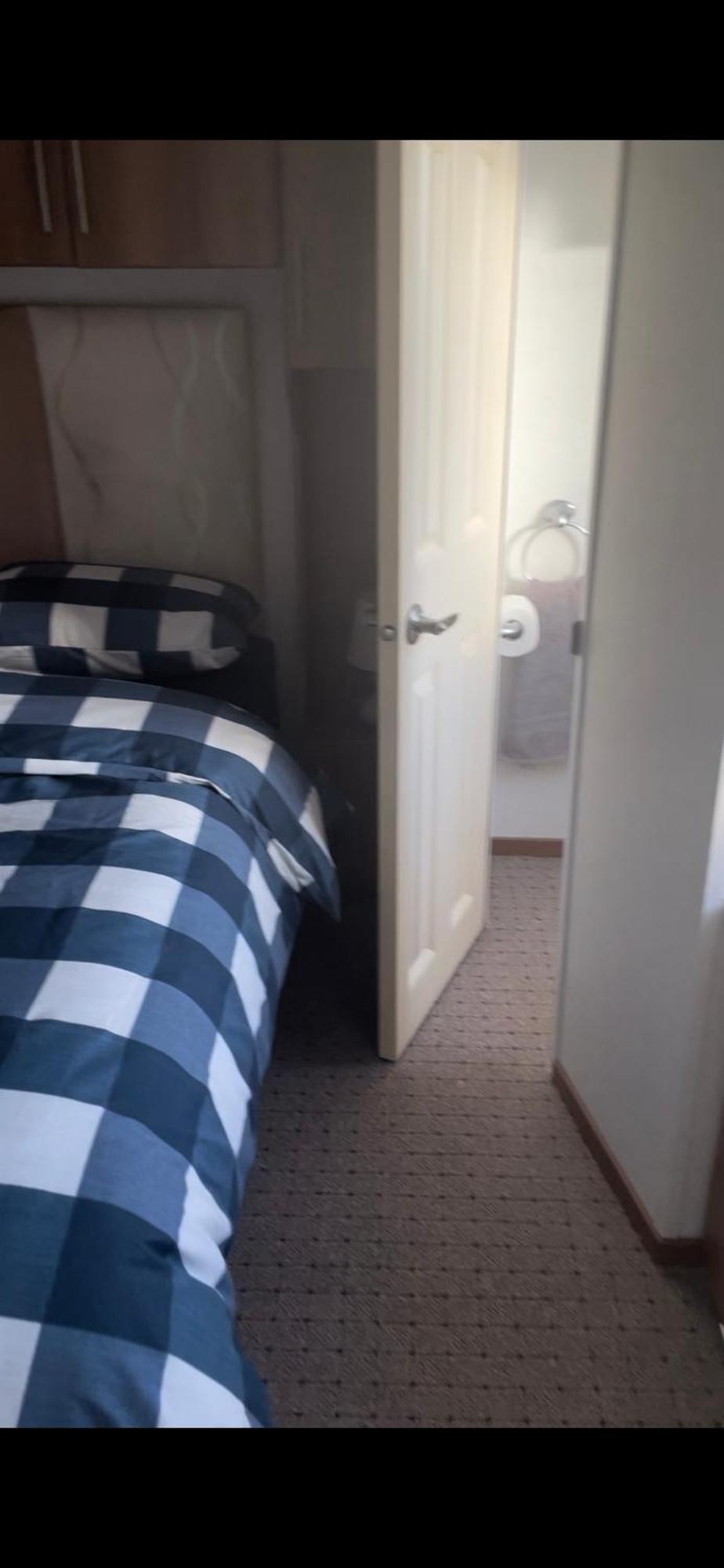 1 Gullion Lodge Нюри Екстериор снимка